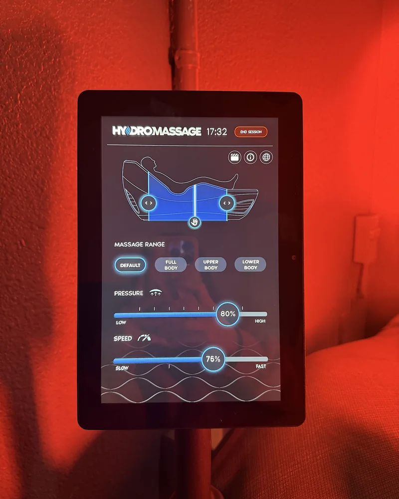 Hydromassage Bed: My Honest Review After 10+ Sessions (and the Exact Settings I Use) Hydromassage bed tablet showing pressure at 80 percent and speed at 75 percent